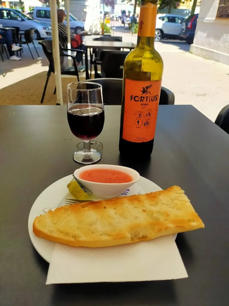 BAR EMI_Motilla del Palancar_slider_image_3