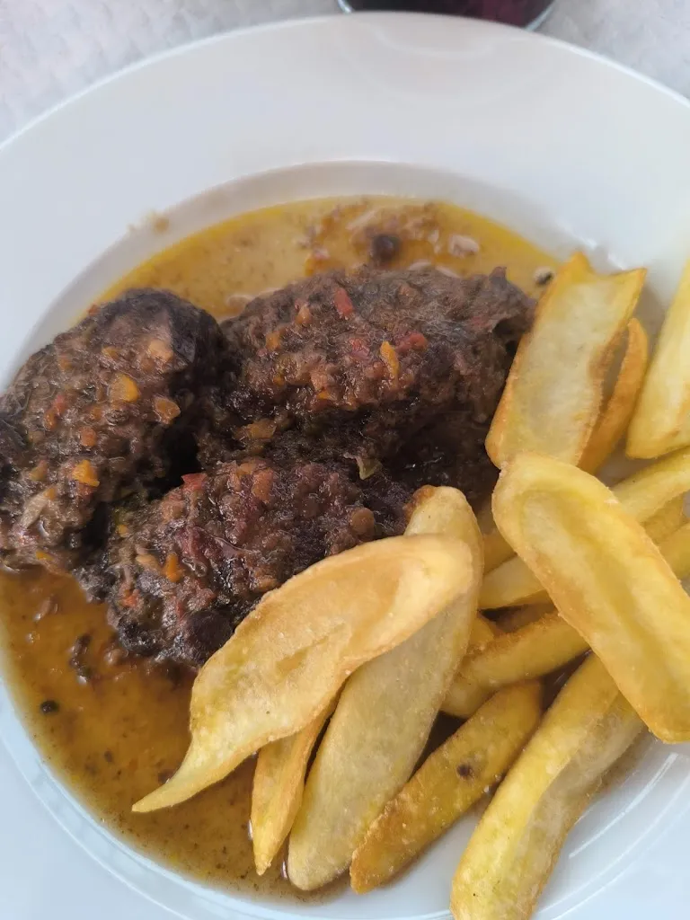 Roberto Paredes_RESTAURANTE EL ARCO_Pesquera La_recensione