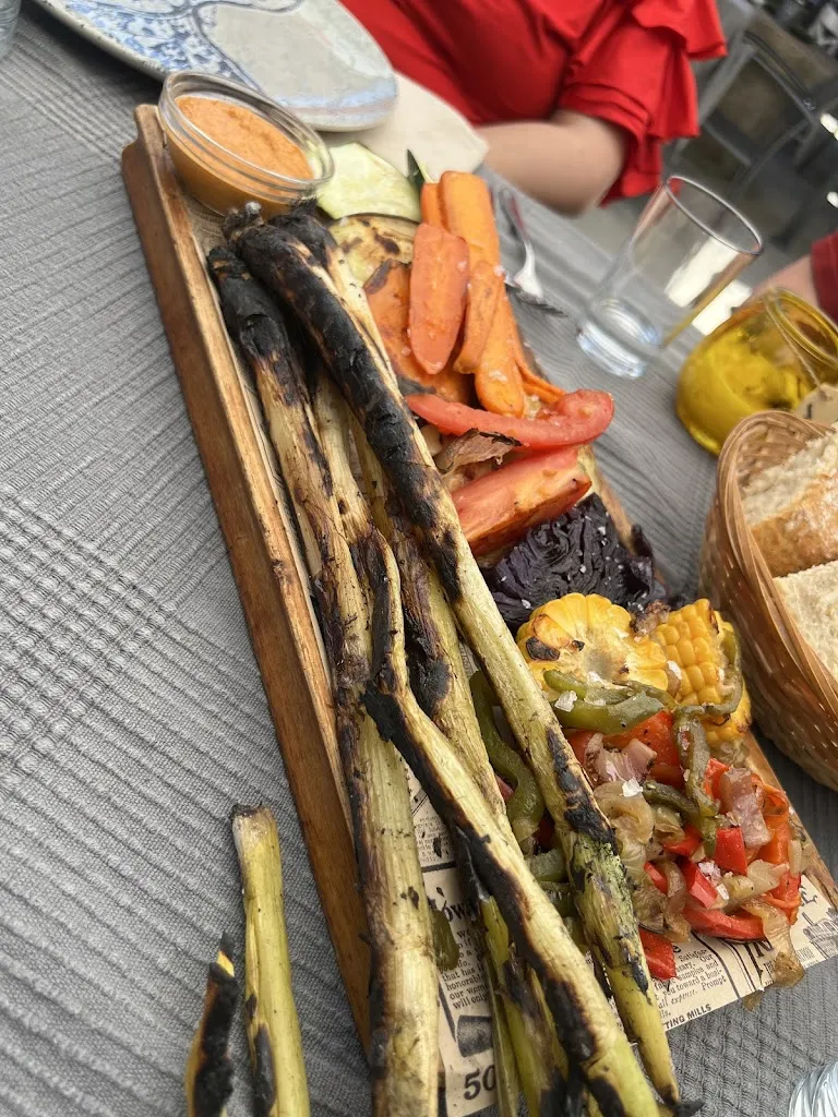 Paula Ballesteros Rubio_Los Picazos_Picazo El_recensione