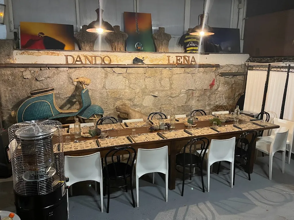 Los Picazos restaurant in Picazo El