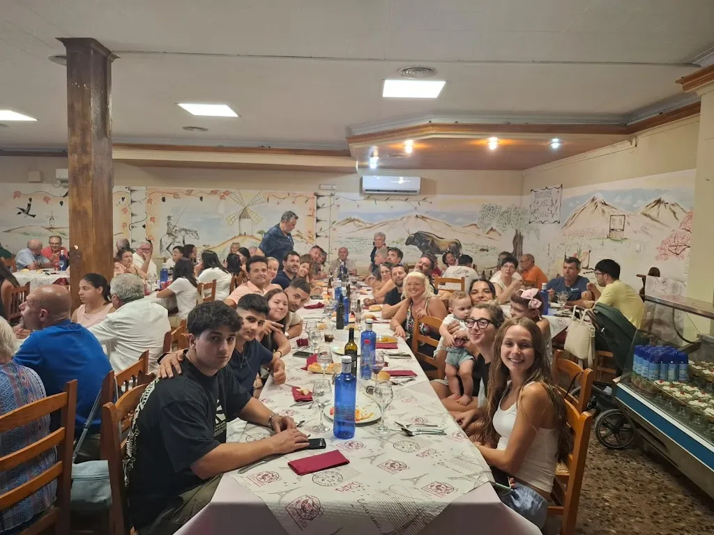 Julio Garcia Benito_Bar Restaurante Patricio_Picazo El_review