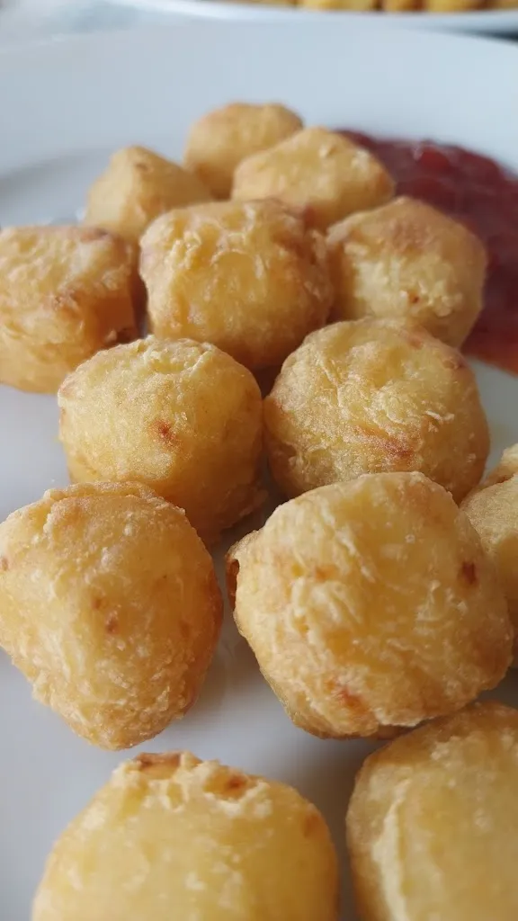 Monica_LA RIVERA EL PICAZO_Picazo El_review