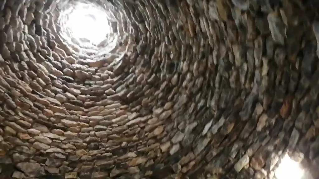 Bodega Asador Las Calzadas. Enoturismo - Vinos Tinácula_Pozoamargo_slider_image_2