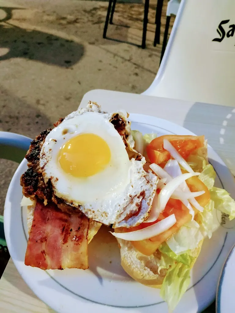 Fran_Bar Botón._Pedroñeras Las_review