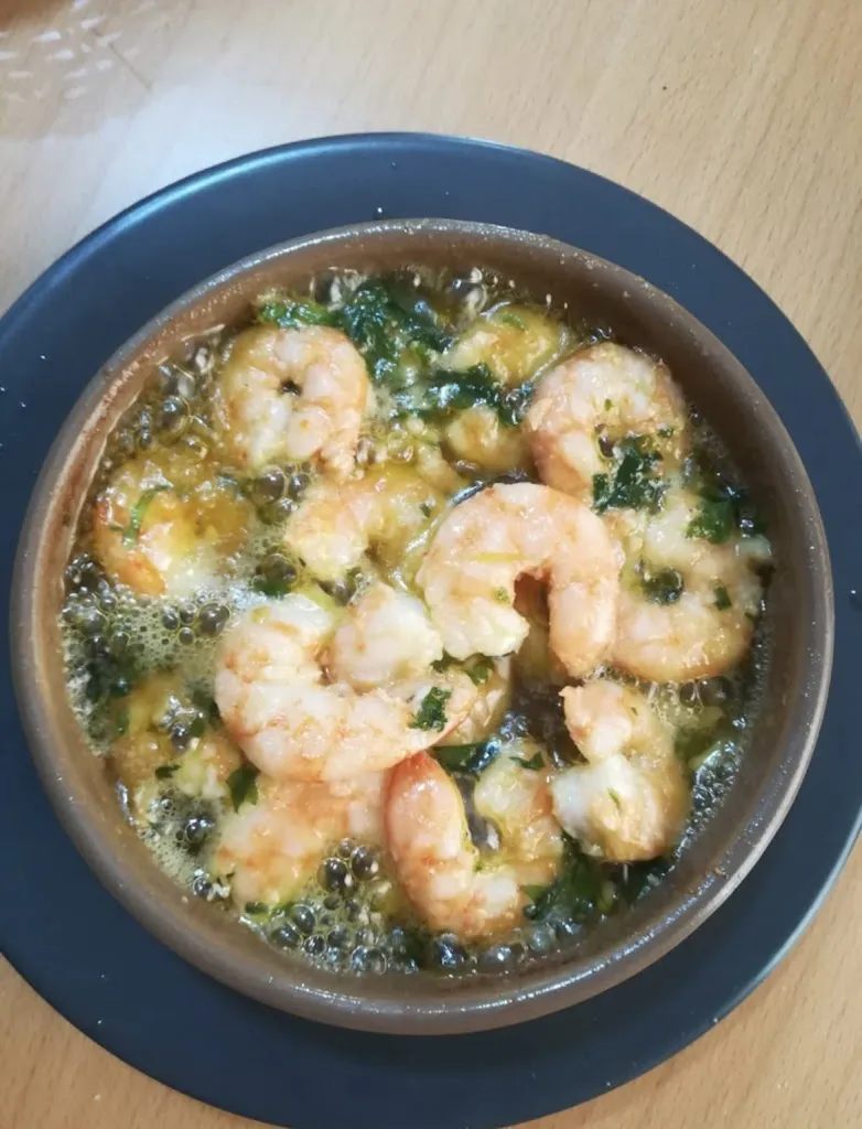 Noemí Manzanares Rabadan_BAR CUENCA._Pedroñeras Las_review