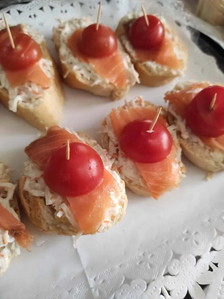 Menu_CAFETERÍA PUZZLE-BAR._Pedroñeras Las_image_8