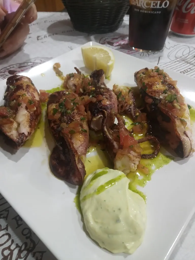 Menu_CAFÉ & MÁS._Pedroñeras Las_image_1