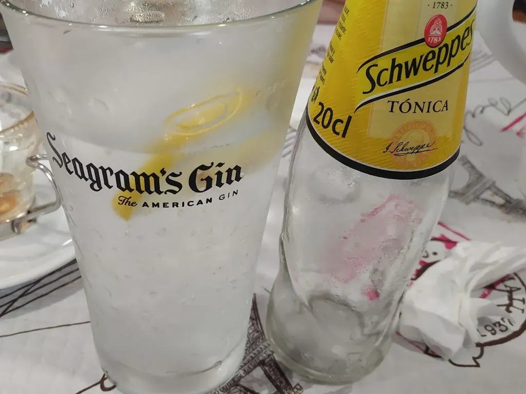 Menu_CAFÉ & MÁS._Pedroñeras Las_image_8