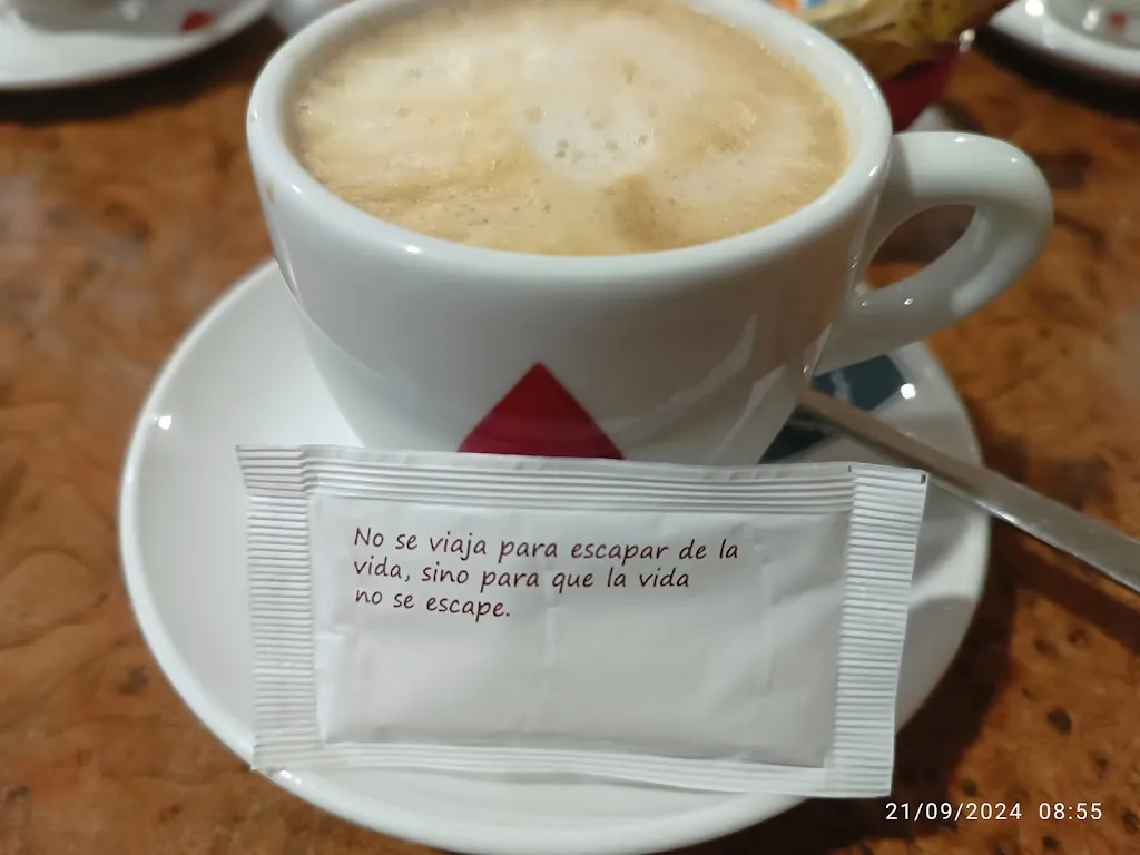 CAFÉ & MÁS._Pedroñeras Las_slider_image_3