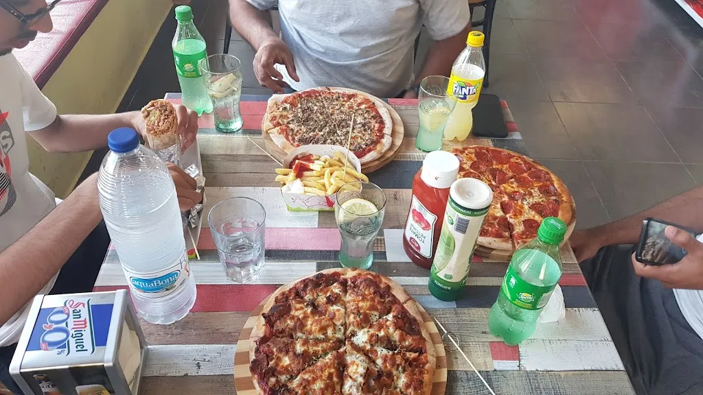 Saghir Ahmed_DALEX PIZZA-KEBAB._Pedroñeras Las_review