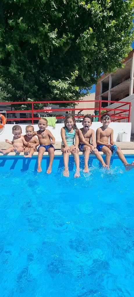 Martu Rodriguez Sanz_Piscina Pública Municipal de Riópar_Riópar_recensione