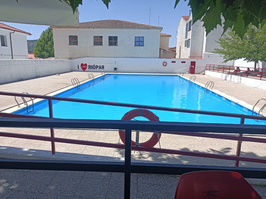 Piscina Pública Municipal de Riópar_Riópar_slider_image_1