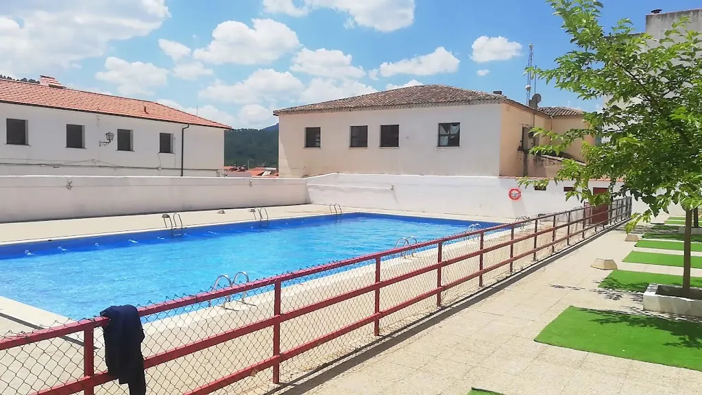 Piscina Pública Municipal de Riópar_Riópar_slider_image_2