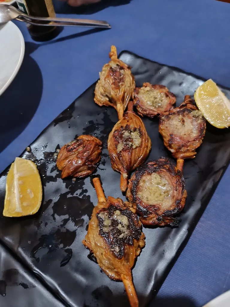 Bar la Sociedad restaurant in Puebla de Almenara