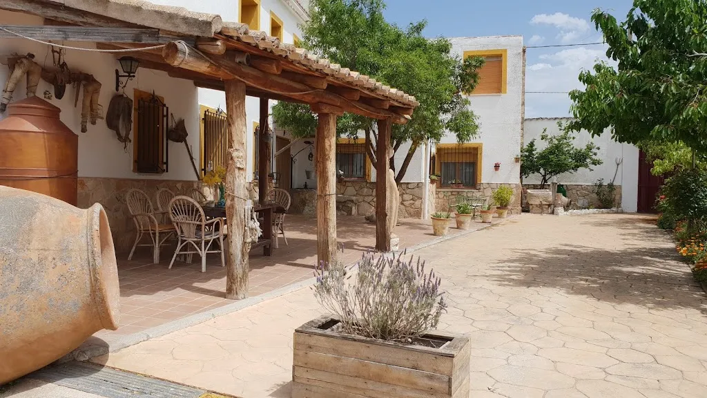 Casa Rural “El Almendro” ristorante a Rozalén del Monte
