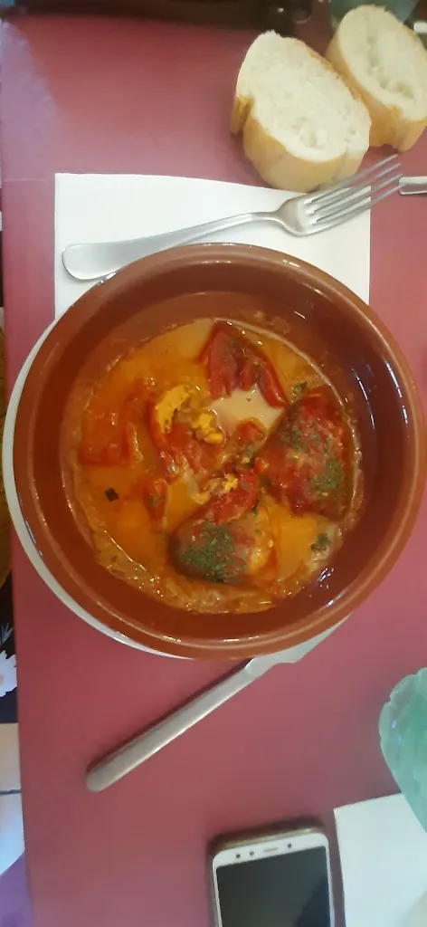 Manoli Martínez Coutado_Hermanos Soriano Restaurante_Salvacañete_review