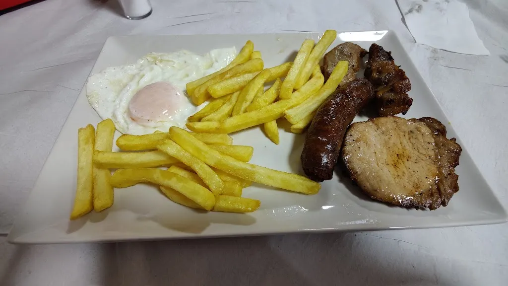 Paco Martinez_Bar Los Cañas_San Martín de Boniches_review