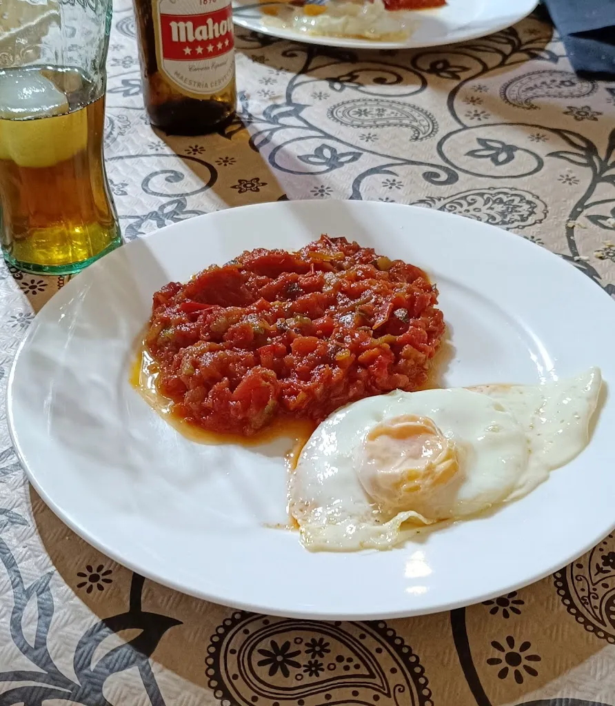 Marta Martín_Casa Ángel_Vianos_review