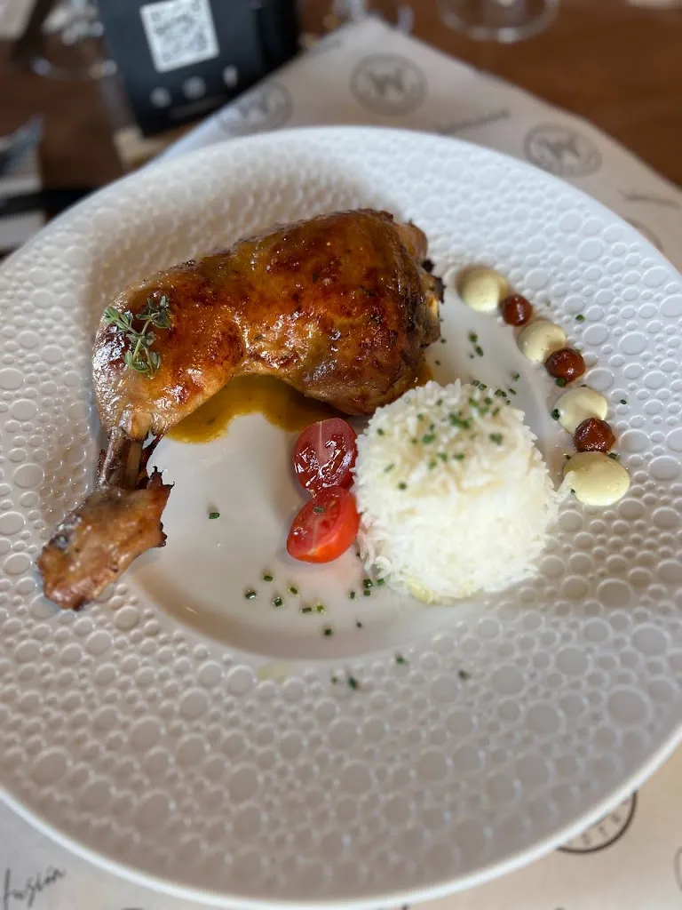 Mantuano Bistró_Paracuellos_slider_image_3