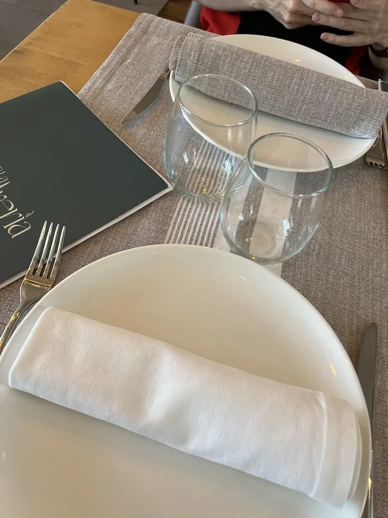 Elpercha90_La Sastrería de Paracuellos_Paracuellos_review