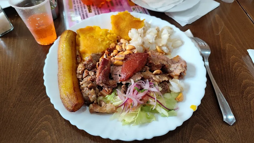 Cintia Martinez_Asador El Jardín de Quito_Paracuellos_review