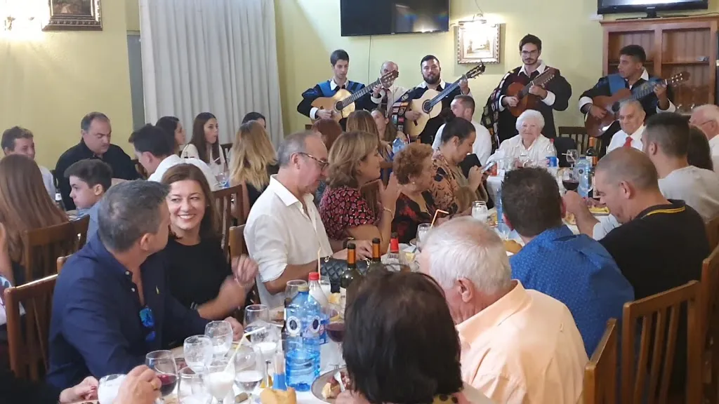 Hermanos Romero Restaurante_Paracuellos_slider_image_2