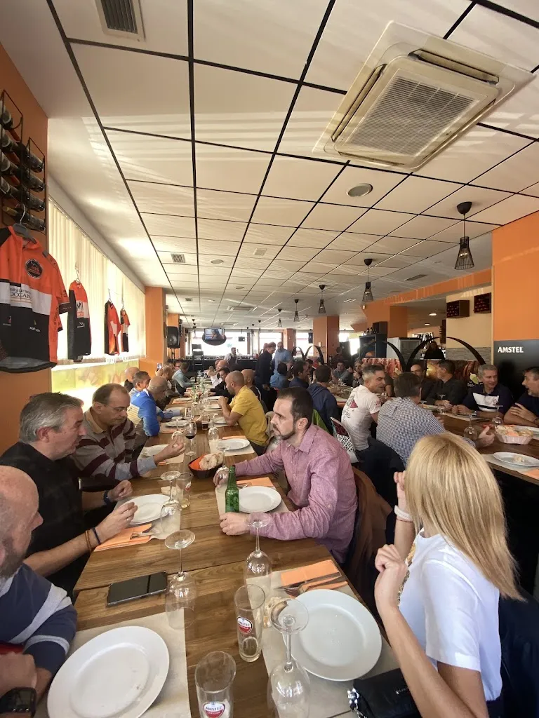 HUGO MAGAN PEREZ_La Bellota De Oro_Paracuellos_review