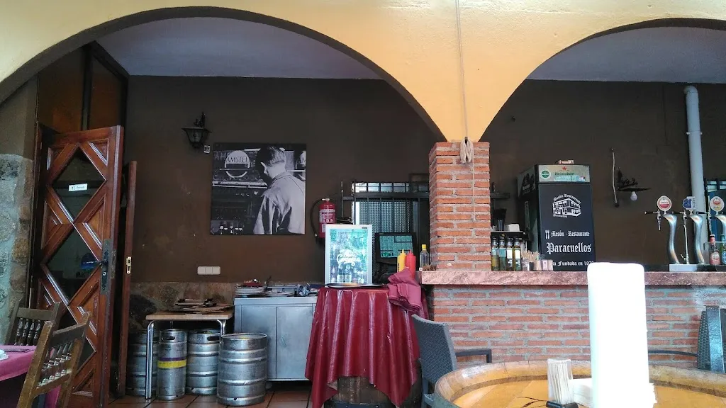 Sidrería El Portillo restaurant in Paracuellos