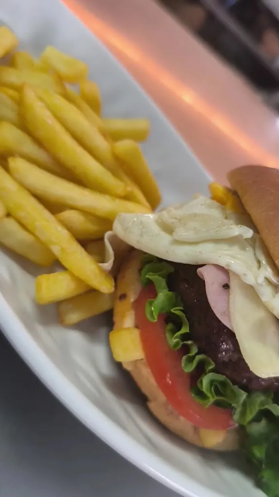 Norka Rondon_Jr Dugout Café_Paracuellos_avis