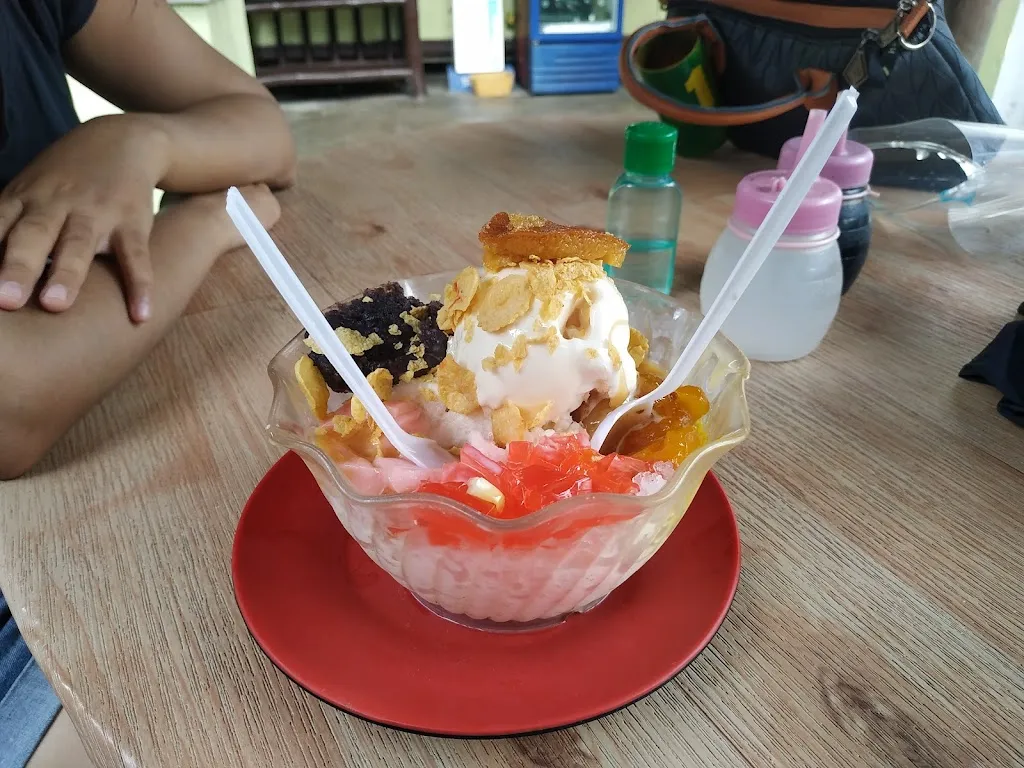 Kenneth Rago_Dickong's Halo-Halo and Barbeque_Minglanilla_recensione