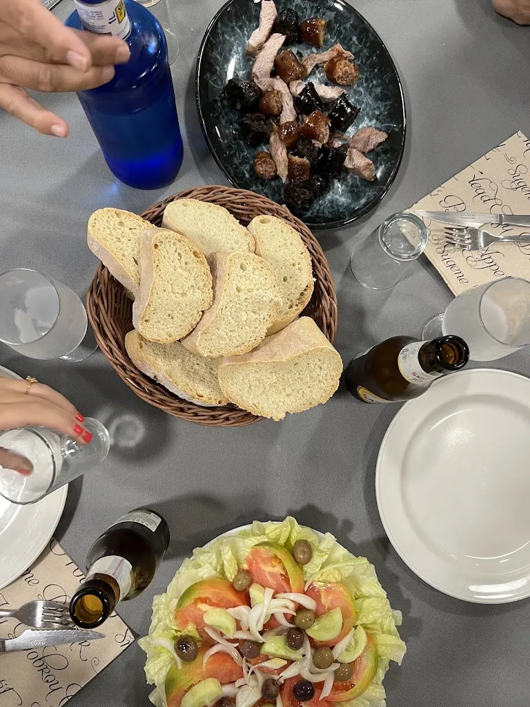 Esther soriano mezcua_Las Mariquillas Restaurante_Valdeganga_review