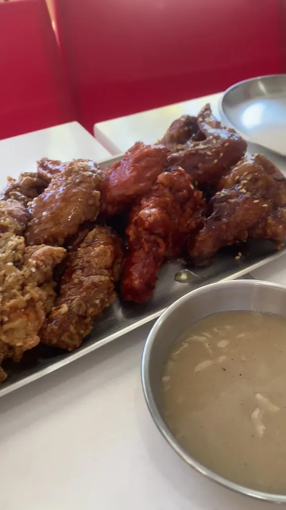Erica Marie Laurente_WINGMAN Unlimited Chicken Wings Minglanilla_Minglanilla_review