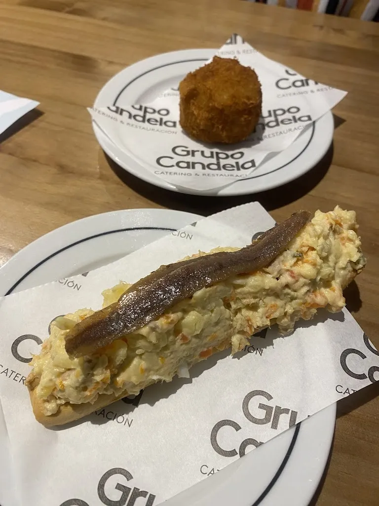 Diego_Lola & Co._Roda La_review