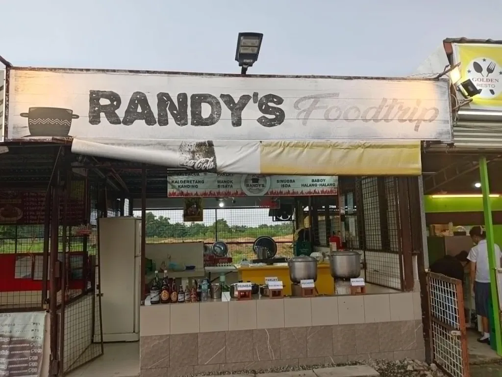 Randy's Foodtrip restaurant in Minglanilla