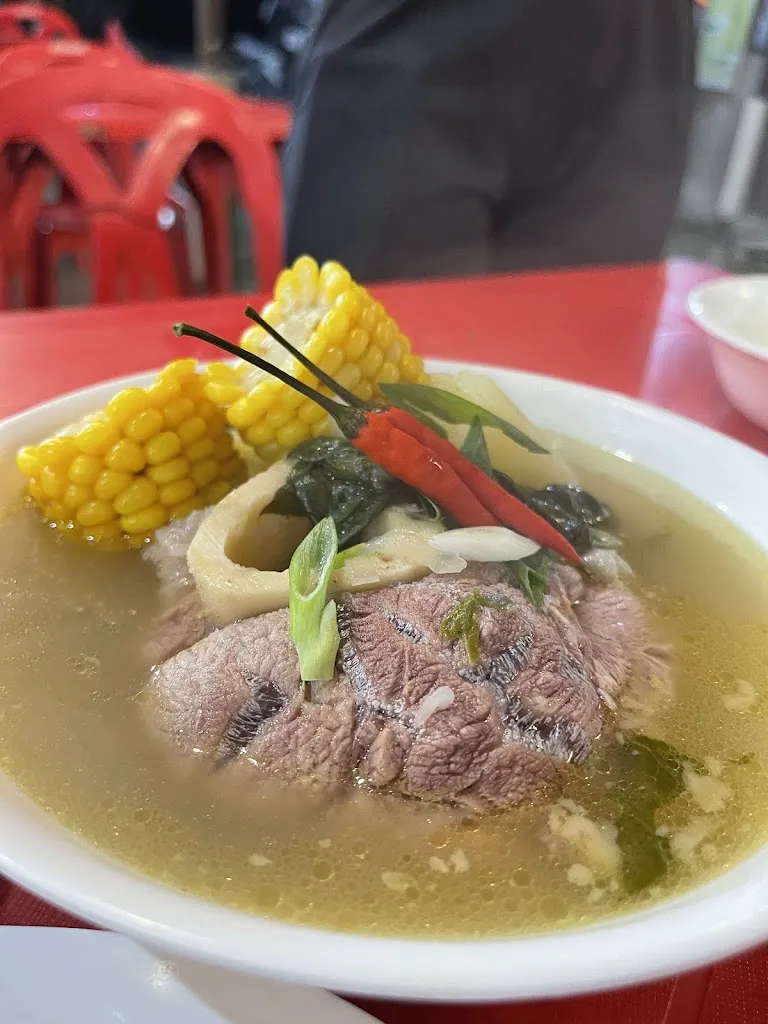 Randy's Foodtrip_Minglanilla_slider_image_2