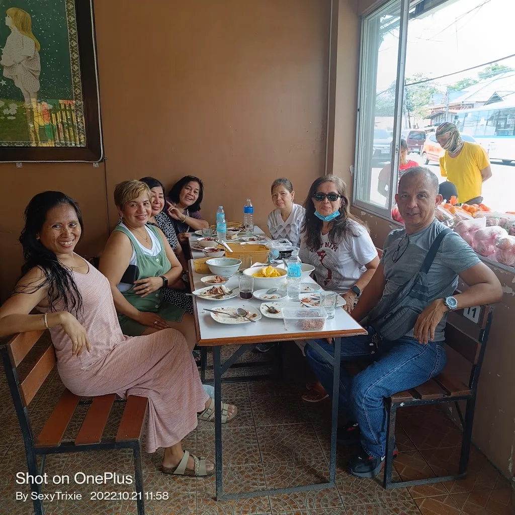 Sexy Trixie_Los Compañeros Restaurant_Minglanilla_review