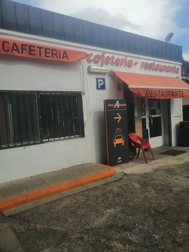 CRYPTO BEAST_Cafetería-Restaurante La Gasolinera._Talayuelas_Bewertung