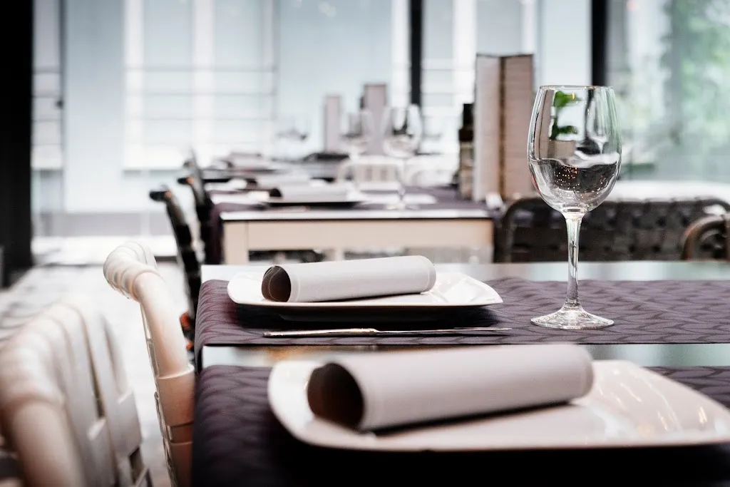 Restaurante The place (to be) ristorante a Tébar