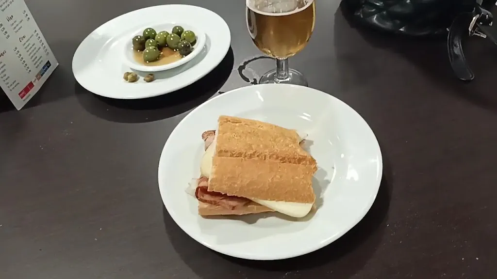 Restaurante Juanito_Roda La_slider_image_2