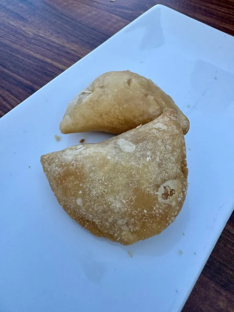 Lina Padervinskiene_Bar Restaurante 2 Hermanos_Sisante_recensione