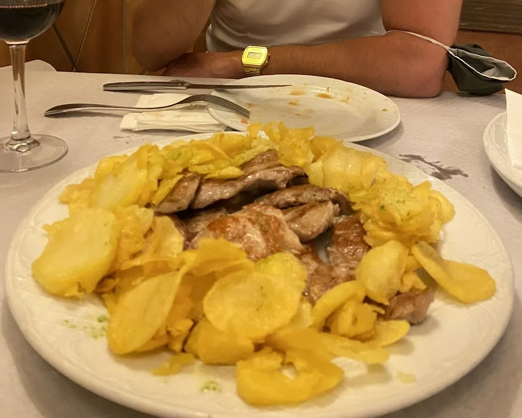 Daniel Kalt_Mesón Darling_Torrubia del Castillo_review