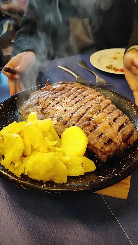 Mesón Darling_Torrubia del Castillo_slider_image_2