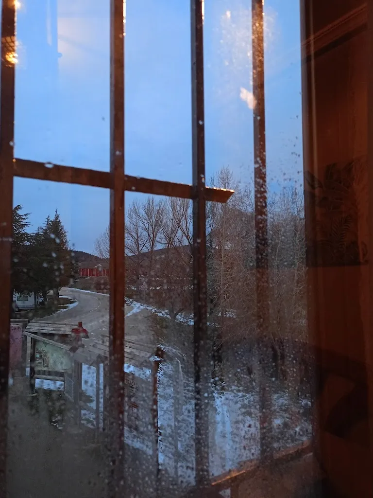 Ernesto Ballesteros_HOSTAL SAN ANTONIO | Serranía del Marqués | Alojamientos Rurales | Grupo El Campanu_Tragacete_review