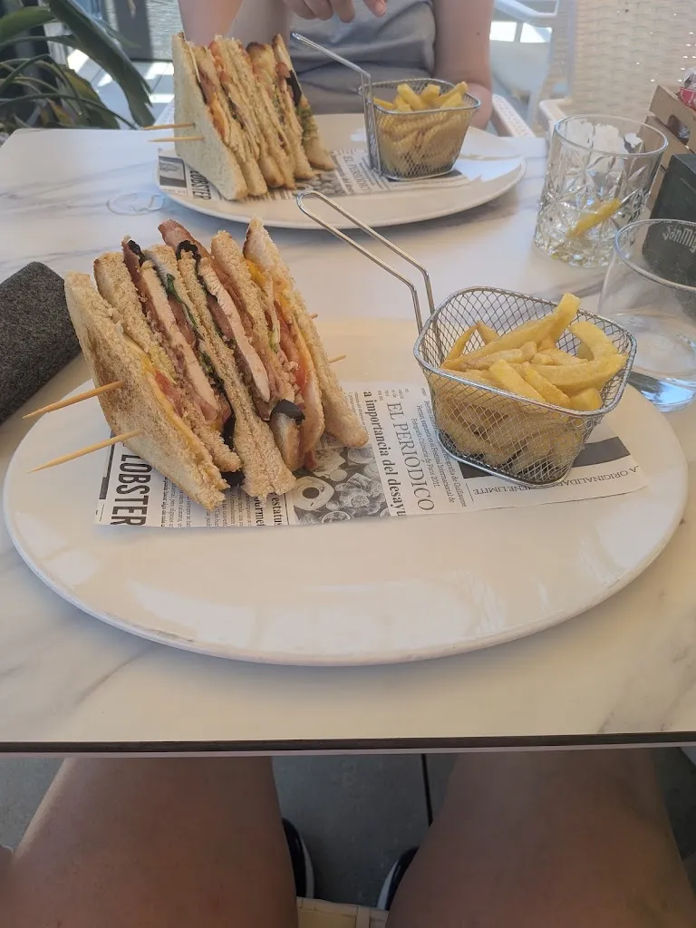 Caroline Morgan_Restaurante Vive Roda_Roda La_review