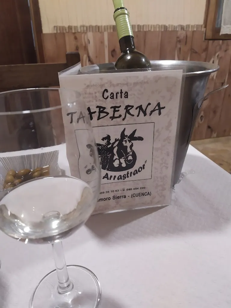 Bea Muñoz_Taberna “El Arrastraor”_Valdemoro-Sierra_review