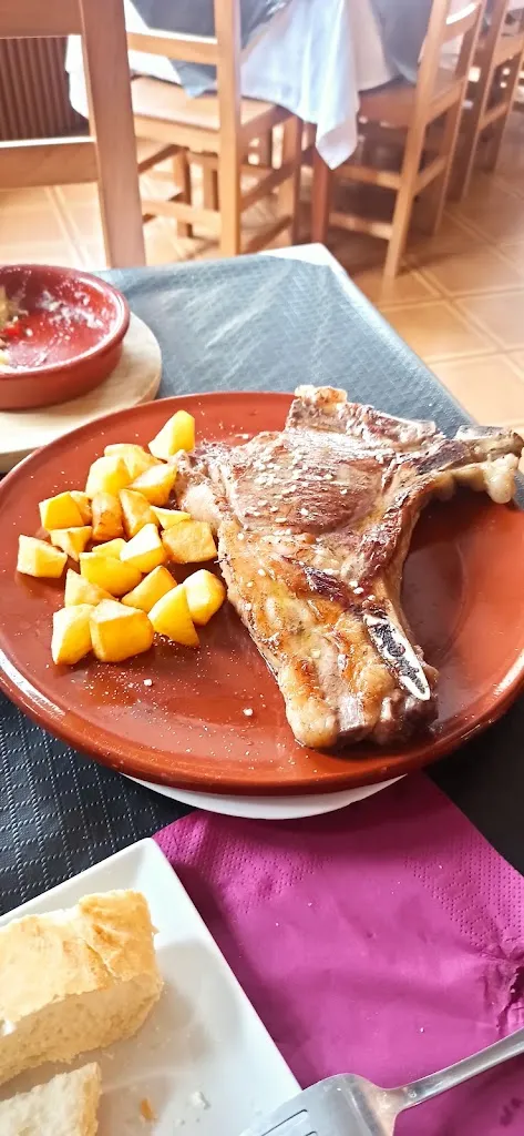 angel collado_Mesón La Noguera_Valverde de Júcar_recensione