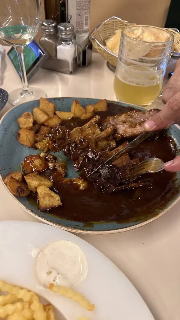 CARLOS CAMARGO_Mesón El Parral_Valle de Altomira El_review