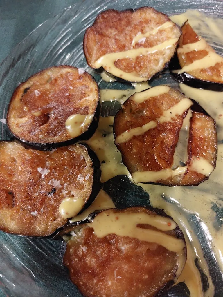 Javier Sanz_Restaurante Asador El Rincón de Laura_Villaconejos de Trabaque_review