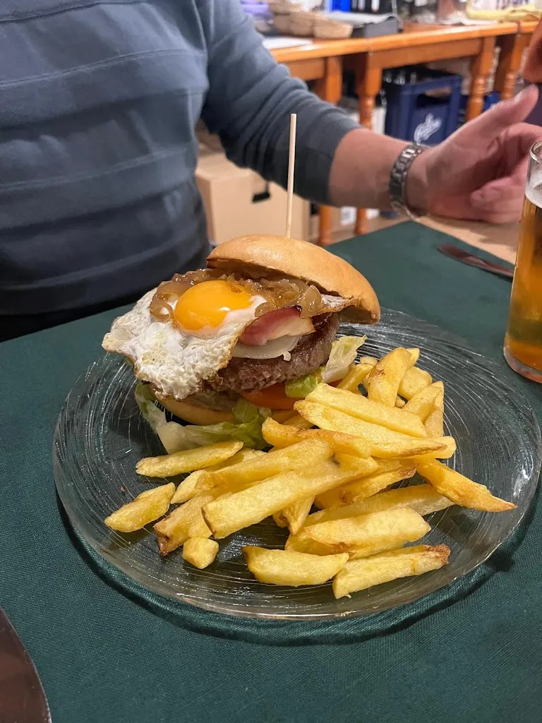 Restaurante Asador El Rincón de Laura_Villaconejos de Trabaque_slider_image_2