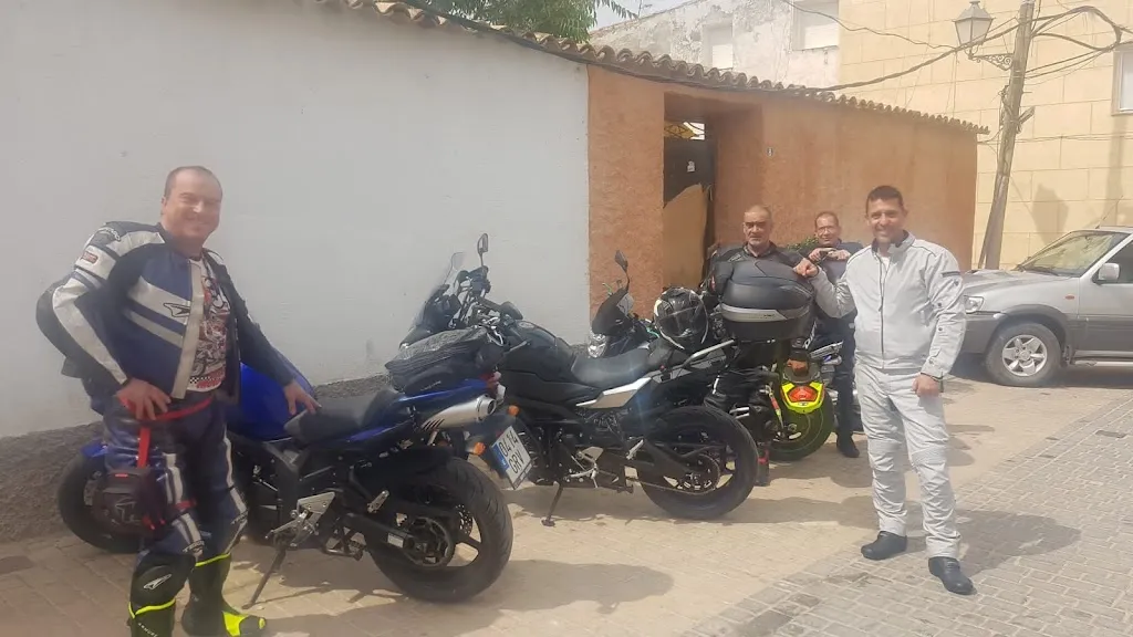 Dokken Moterus_El Bar de Mohu_Villalba del Rey_review